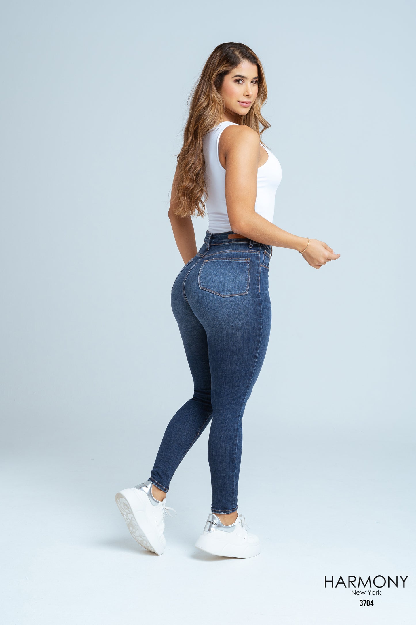 Hudson Straight - Ref 3704